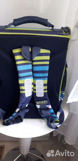 Рюкзак школьный в хорошем состоянии
