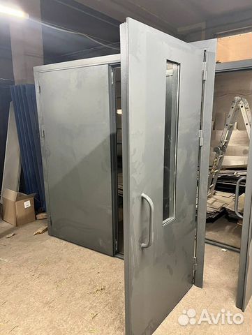 Двери тамбурные, подъездные