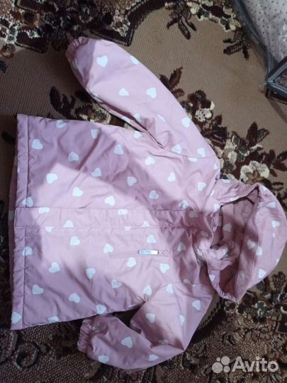 Куртка для девочки 104 Н&М