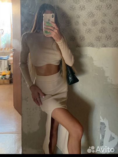 Костюм двойка с юбкой лапша новый