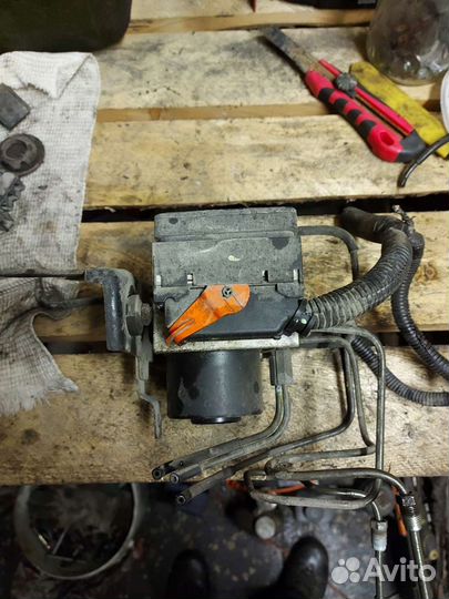 Насос ABS Chevrolet aveo T255 2010г