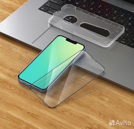 Защитное стекло для iPhone 13 Pro Max