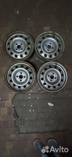 Диски штампованные r15 4х100 Kia Rio