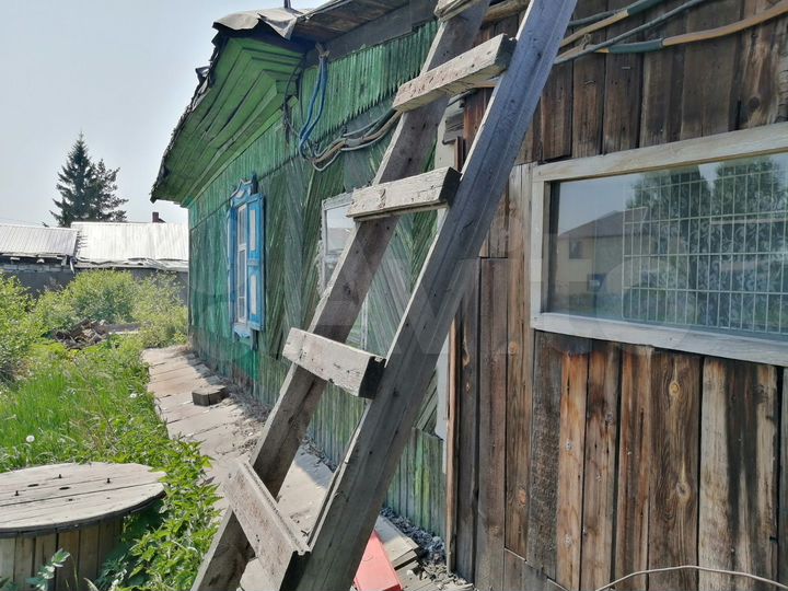 Дом 50 м² на участке 11 сот.