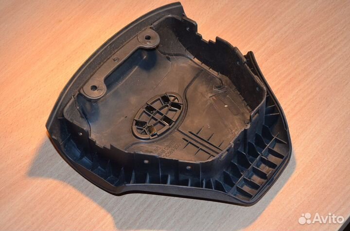 Крышка подушки безопасности Киа Рио