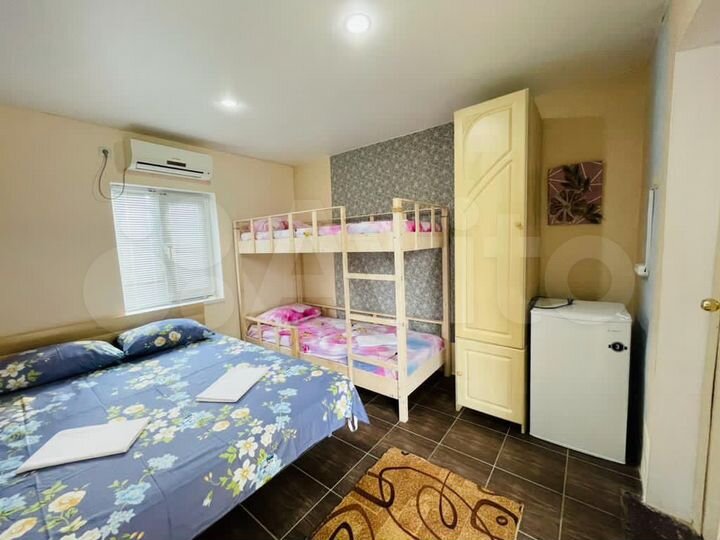 Комната 14 м² в 2-к., 1/1 эт.