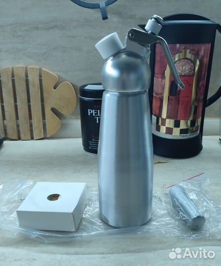 Кремер сифон для взбивания сливок 500 мл