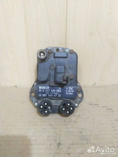 Коммутатор зажигания Mercedes-Benz W124 1