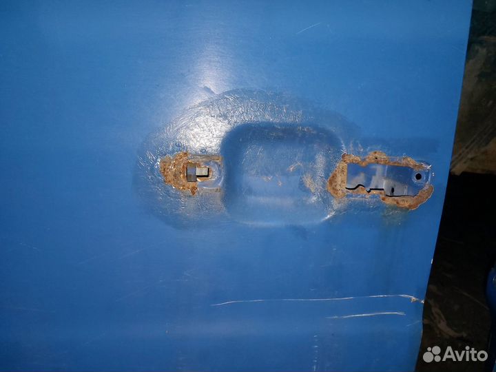 Передняя Левая дверь Mercedes Vito W638