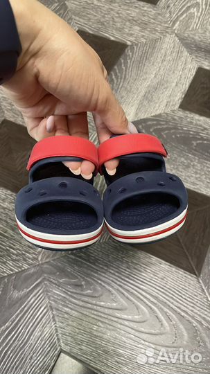 Сандалии crocs c6