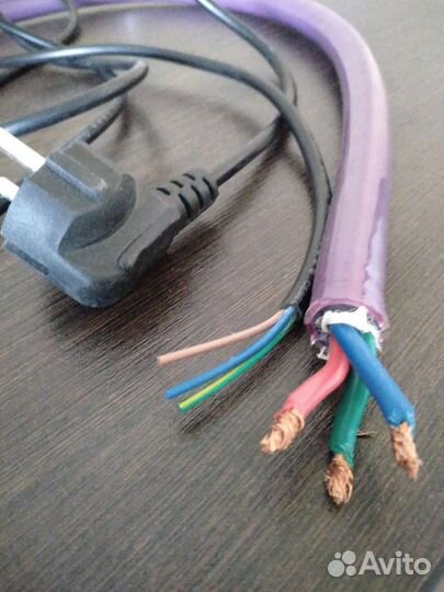 Сетевой силовой кабель