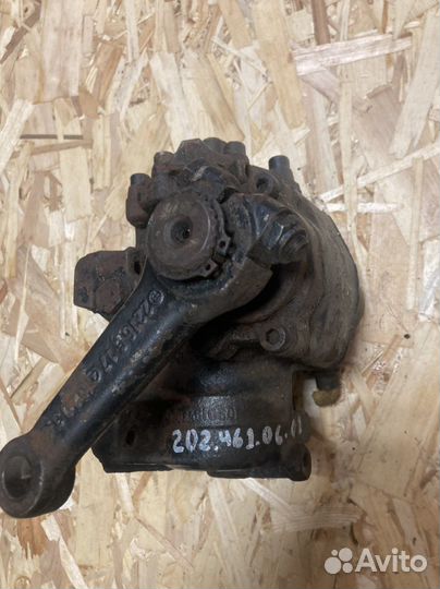 Рулевой редуктор Mercedes w202 461.06.01