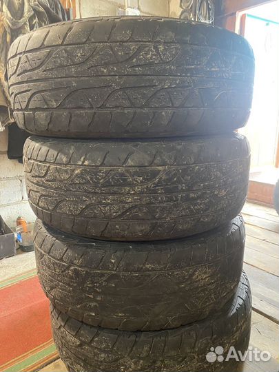 Dunlop Grandtrek AT3 275/65 R16