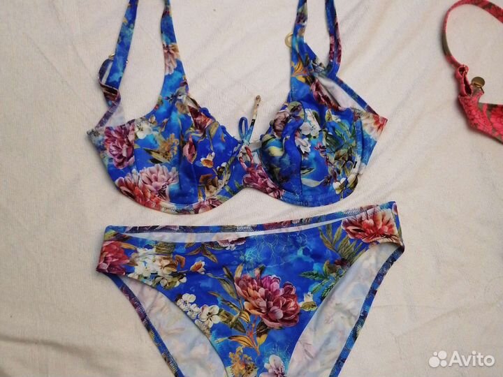 Купальники Миловица и Трибуна новые