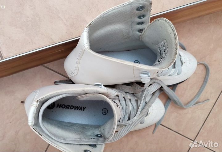 Коньки фигурные