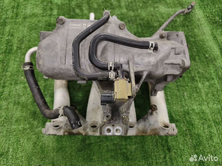 Выпускной коллектор Nissan Almera N16