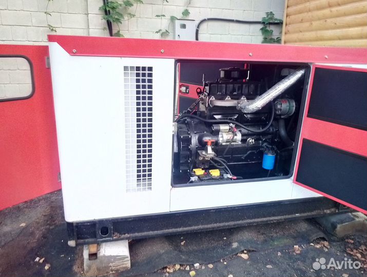 Дизельный генератор 30кВт электростанция