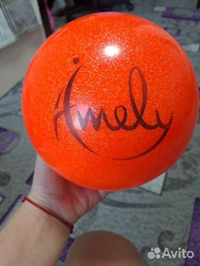 Мяч гимнастический