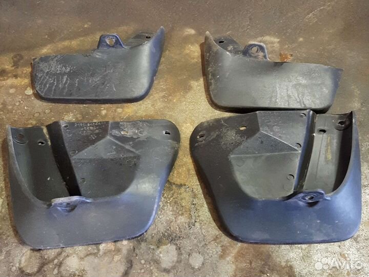 Брызговики LADA granta FL