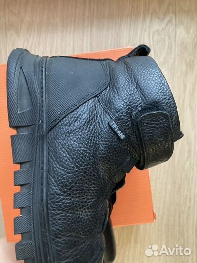 Ботинки зимние подростковые 40