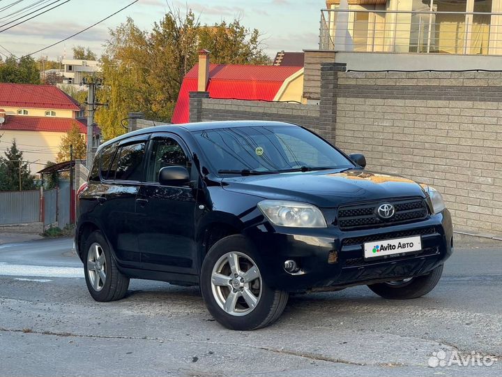 Toyota RAV4 2.0 AT, 2006, 277 000 км