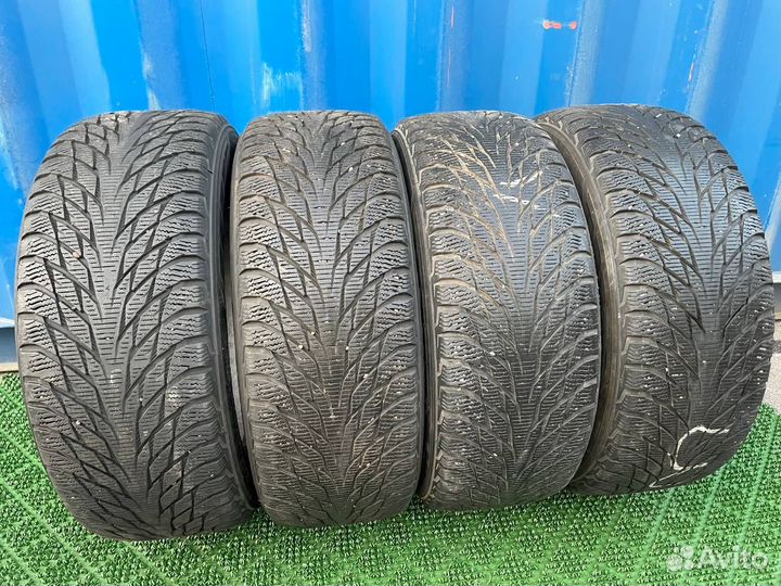 Nokian Tyres Hakkapeliitta R2 225/55 R17 115R