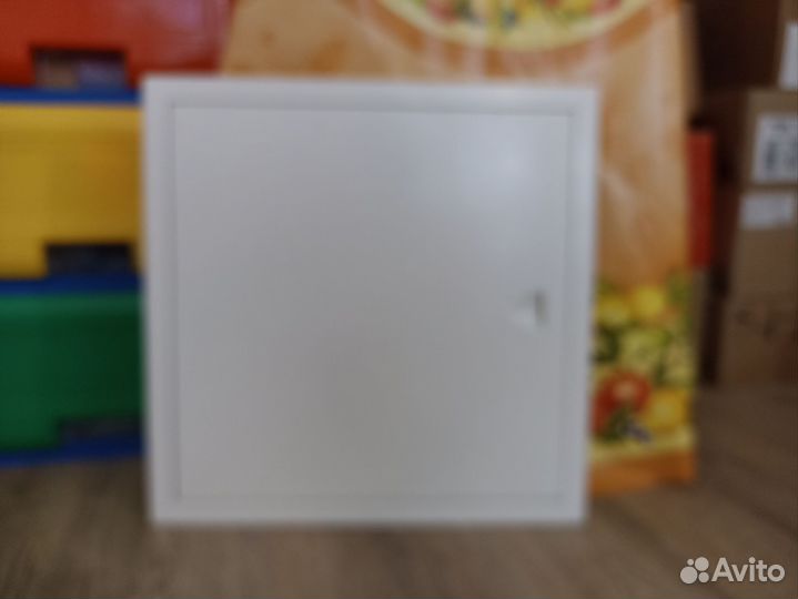 Люк ревизионный 44*44