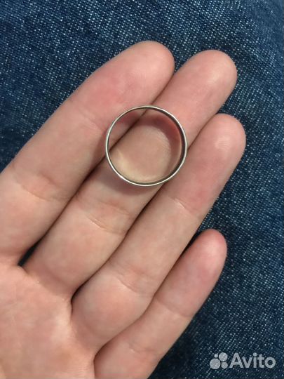 Серебряное кольцо