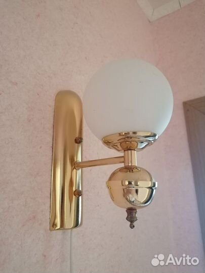 Светильник настенный