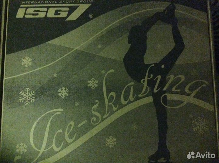 Коньки фигурные натуральная кожа 36р и 42
