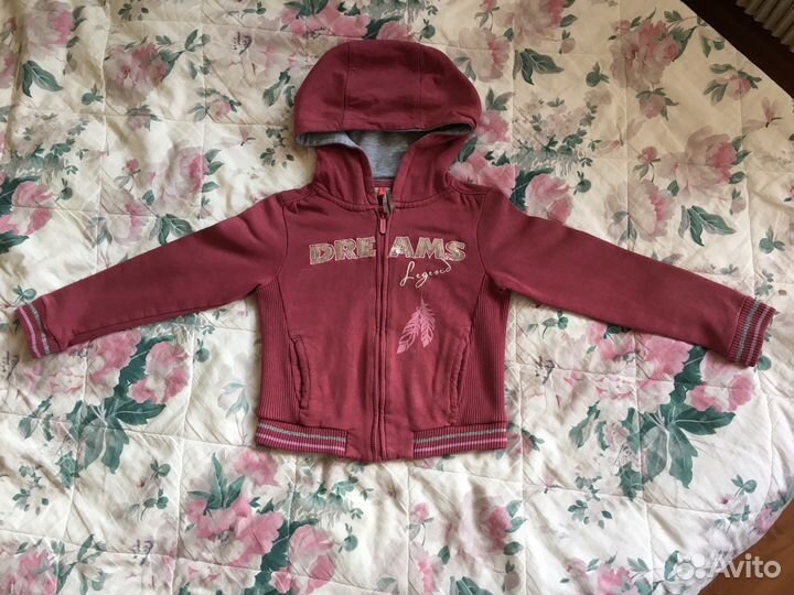 Спортивный костюм