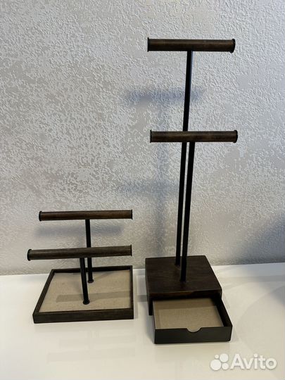 Подставки для хранения украшений и бижутерии