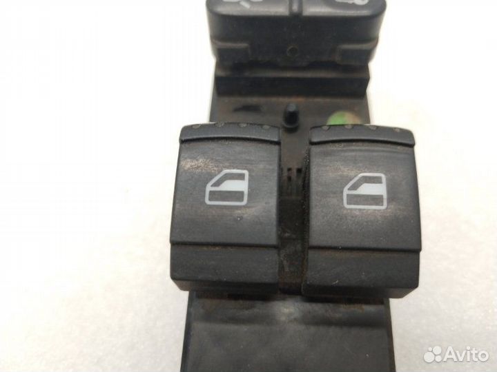 Блок кнопок Skoda Octavia A4 BCA 1.4 2007