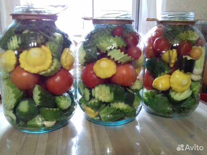 Домашние заготовки, салаты, тушенка