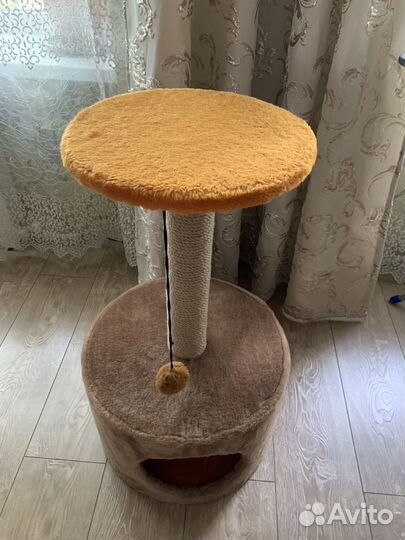 Домик для кошки с когтеточкой