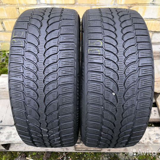 Bridgestone Blizzak LM-32 215/40 R17