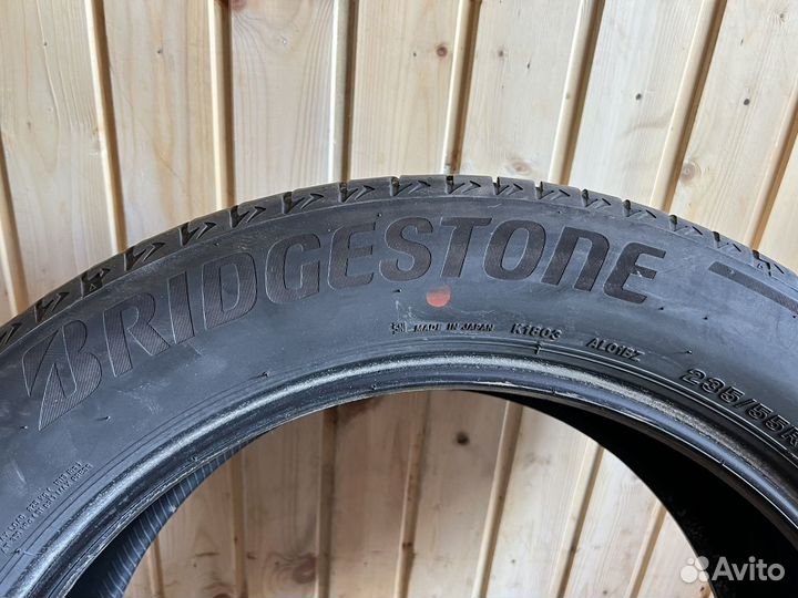 Bridgestone Alenza 001 235/55 R19 101V