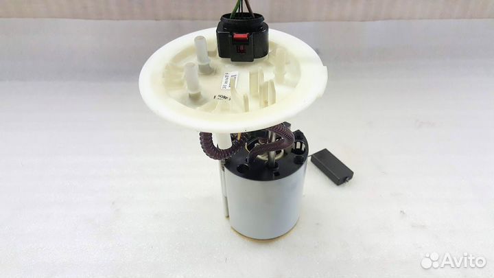 Насос топливный (бензонасос) Audi A6 C6 (2.4 BDW)