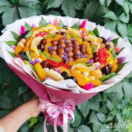 Букет из сухофруктов