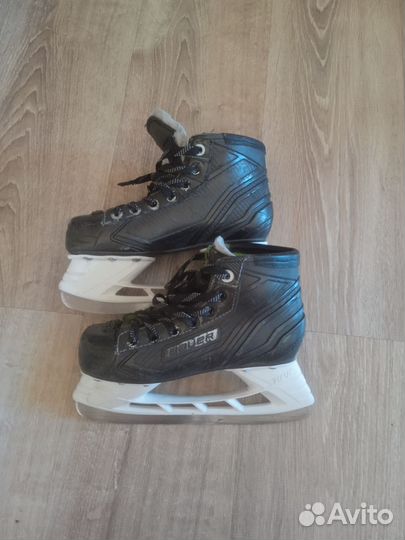 Хоккейные коньки bauer