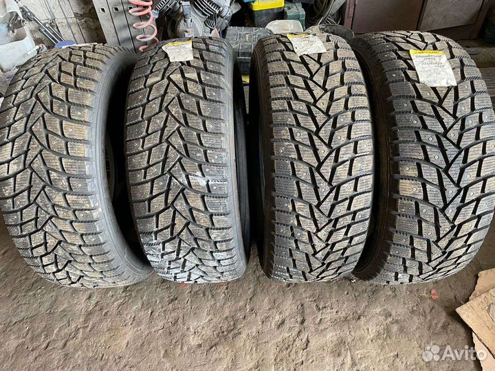 Dunlop Grandtrek Ice 02 275/50 R20 109T