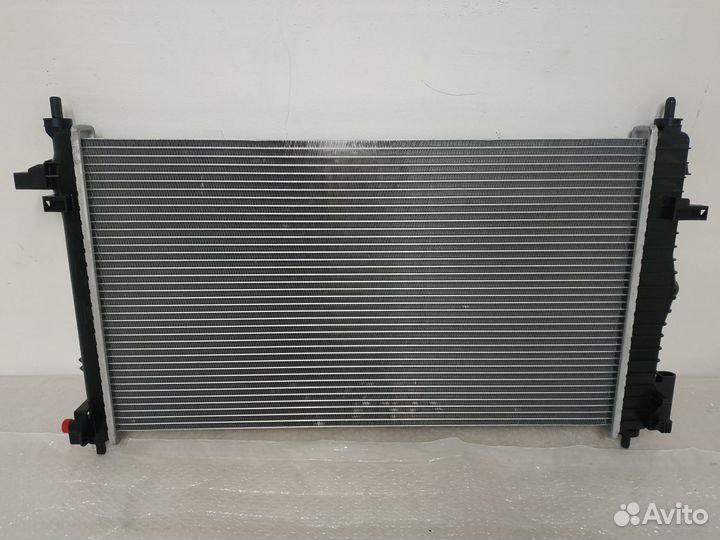 Радиатор Охлаждения Двигателя Opel Insignia 2.0