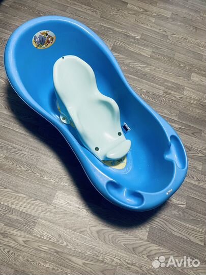 Ванночка для купания с горкой
