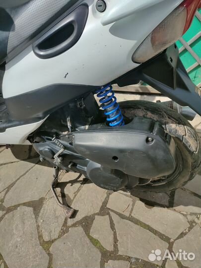 Скутер Suzuki ZZ