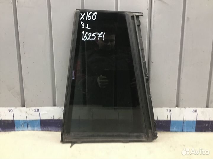 Стекло кузовное глухое левое Mercedes Benz GL-Clas