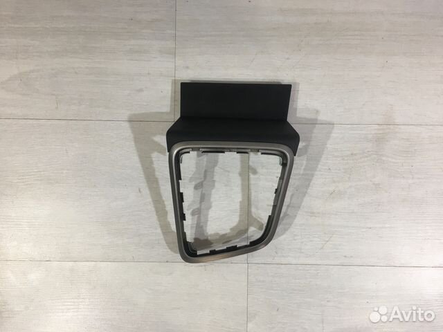 Накладка на центральную консоль hyundai solaris 2