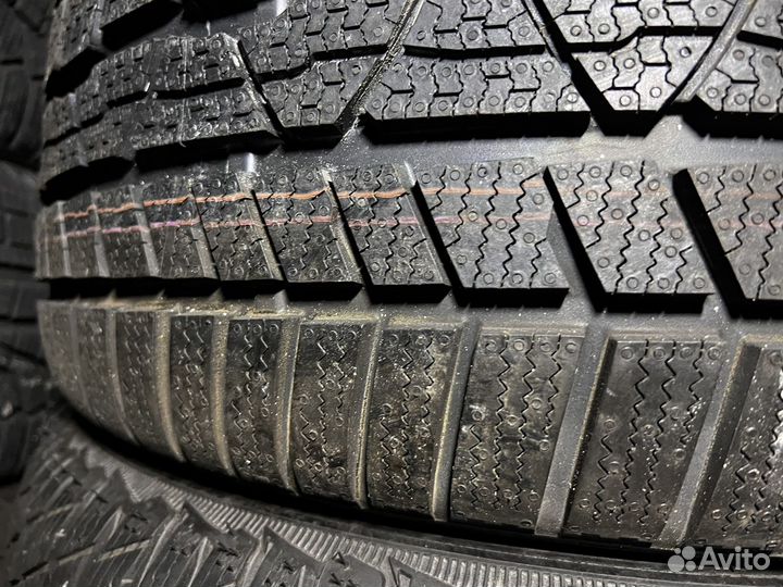 Continental ContiWinterContact TS 830 P 265/35 R18