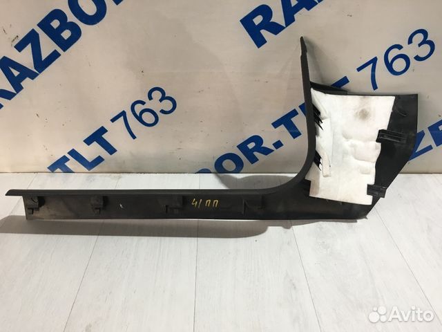 Обивка порога передняя audi A4 b8