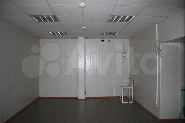 Помещение свободного назначения, 110.7 м²