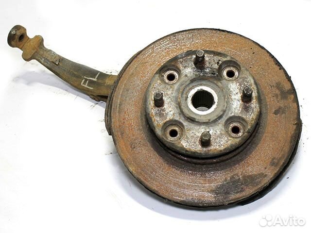 Кулак поворотный левый Honda Accord 5